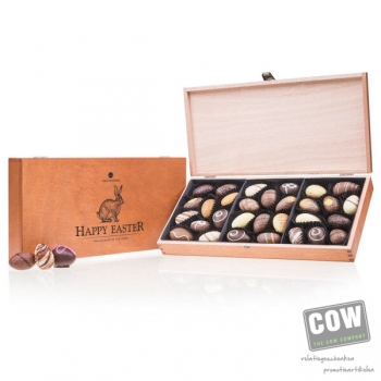 Afbeelding van relatiegeschenk:Egg Prestige - Pasen - Chocolade paaseitjes Chocolade paaseitjes in een houten kistje