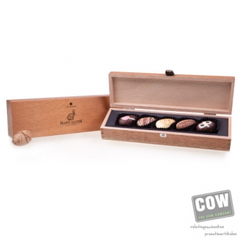 Afbeelding van relatiegeschenk:ChocoCase - Pasen - Chocolade paaseitjes Chocolade paaseitjes in een houten kistje